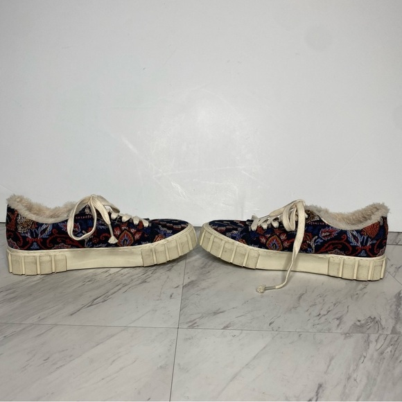 Farm Rio Printed Flatform Sneaker 8 1/2 - Picture 5 of 14